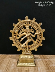 Ídolo Nataraj de Latón Hecho a Mano, Tradicional, Tallado y Grabado de Shiva Bailando, Decoración Religiosa para el Hogar o Templo, Regalo Religioso - Product Image 4