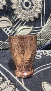 Verres à boire en cuivre pur écologiques pour usage domestique, gobelets ayurvédiques martelés traditionnels, vaisselle en métal artisanale, vente en gros - Product Image 3