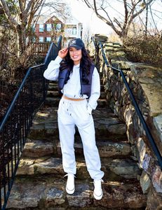 Survêtements d'hiver de haute qualité pour femmes, légers, respirants, taille et design personnalisés, sweats à capuche courts - Product Image 5