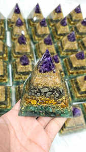 Fournisseur en vrac de pyramide d'orgone de pierres précieuses naturelles de qualité supérieure pour l'abondance de la richesse prospérité croissance manifestation style d'amour - Product Image 3