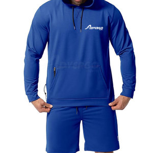 Conjunto de Sudadera con Capucha y Pantalones Cortos de Alta Calidad a Precio Económico, Diseño Moderno y Único, Conjunto de Sudadera con Capucha y Pantalones Cortos de Súper Calidad para Hombre - Product Image 3