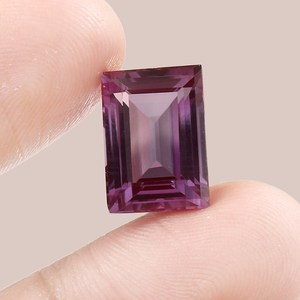 Espinela natural tallada en baguette, piedra preciosa suelta de excelente calidad para la fabricación de anillos y joyería. - Product Image 6