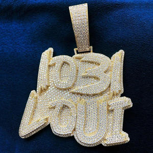 Colgante de Lujo con Placa de Identificación '1031 LOUI' con Cadena Hip Hop Iced Out y Joyería de Diamantes Moissanita - Product Image 1