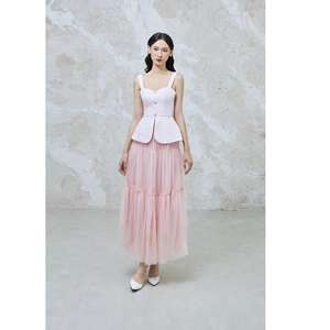 Top de tirantes con diseño de mariposa VIAN clásico, sin mangas, de cuello cuadrado, femenino, de poliéster brocado jacquard, estilo SKINNY, de Vietnam KA45 - Product Image 1