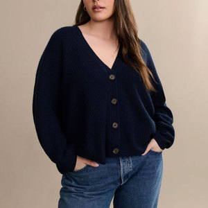 Crea tus propios suéteres de punto casuales extralargos con cuello en V de lana/cachemira de primera calidad para mujer y prendas de calle, transpirables y cómodas - Product Image 1