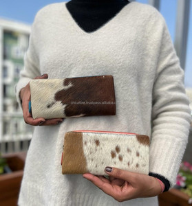 Nouveau véritable portefeuille en cuir de vachette recyclé fait à la main pour femmes Unique Vintage élégant luxe cheveux sur peau portefeuilles en cuir - Product Image 2