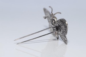 Broche de Mariposa Vintage Chapado en Oro de 14k con Diamantes de Moissanita y Plata 925, Certificado GRA, 17.30CT, Regalo Único para Mujer - Product Image 4