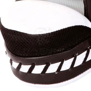 Guantes de boxeo cómodos para entrenar la técnica de golpeo y desarrollar reflejos, ideales para gimnasios, fitness y práctica de artes marciales. - Product Image 5