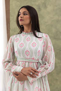 Robe midi en mousseline à imprimé floral avec manches longues, taille élastique, coupe ample, robe décontractée de printemps, robe élégante et magnifique - Product Image 4