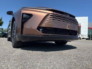 Asientos de Cuero con Volante a la Izquierda para el Modelo T/ta C/n XLE Turbo 2025 con Características de Calidad - Product Image 2