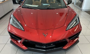 Chevrolet Corvette Stingray 2LT Turbo Automatique Coupé Luxe Exotique 2026 avec Toit Ouvrant en Cuir et Propulsion Arrière - Product Image 3