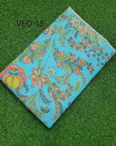 Tissu en coton tricoté imprimé à la main au mètre, doux et léger, pour robes et couture pour femmes et filles, au prix d'usine - Product Image 5