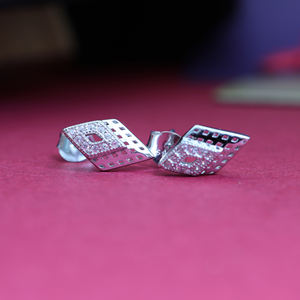 Pendientes de Plata con Diamantes de Diseño 2026, Estilo Brillante para Mujeres y Niñas, Ideales para Bodas y Fiestas - Product Image 1