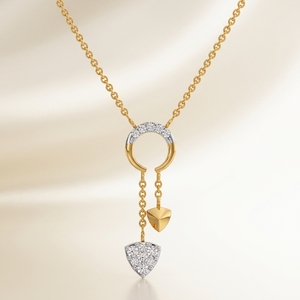 Pendentif Lariat en Or Bicolore 18 carats avec Diamants, Forme Cercle Croissant, Orné d'un Charme Taille Trillion et de Diamants de Laboratoire - Product Image 1
