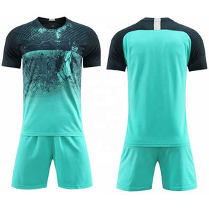 Uniformes de fútbol personalizados de diseño elegante en blanco y azul, uniformes de manga corta de alta calidad, fábrica OEM, conjuntos de fútbol. - Product Image 4