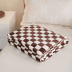 ผ้าห่มลายตารางหมากรุก ผ้าฟลีซเนื้อนุ่ม อุ่นสบาย เหมาะสำหรับใช้ในบ้าน สำนักงาน โซฟา หรือห้องแอร์ ขายส่ง รับผลิตแบบ OEM ODM - Product Image 5