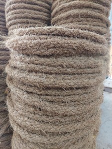 Corde en fibre de coco torsadée résistante - Product Image 3