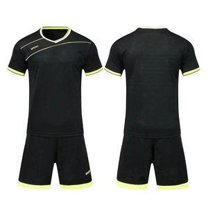 Ensembles d'uniformes de football respirants avec logo personnalisé, tissu anti-UV et séchage rapide, découpe automatisée pour l'entraînement et le sport masculin - Product Image 2