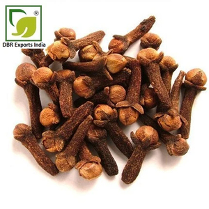 Fabricant en gros d'huile essentielle de clou de girofle pour les formulations cosmétiques et les produits de soins personnels - Product Image 3