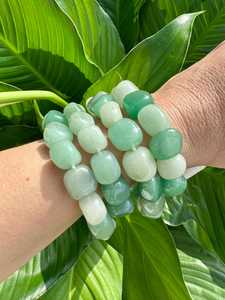 Bracelet en Résine Aventurine Verte, Bijou Artisanal en Cristal et Pierre Précieuse, Cadeau pour Hommes et Femmes, Énergie et Méditation - Product Image 2
