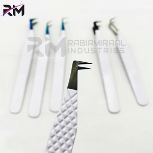 Pince à épiler pour cils RMI en acier inoxydable denté à pointe plasma noire/multicolore, produit phare, revêtement en poudre blanche - Product Image 1