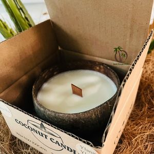 Vela Aromática Ecológica de Lujo en Cáscara de Coco de 100g |   Repelente de insectos con aroma a hierba de limón |   Decoración de Interiores Hecha a Mano y Respetuosa con el Medio Ambiente - Product Image 6