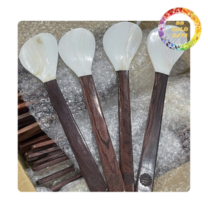 Cuillère artisanale en nacre pour dessert, café, thé et cadeau de mariage - Product Image 4