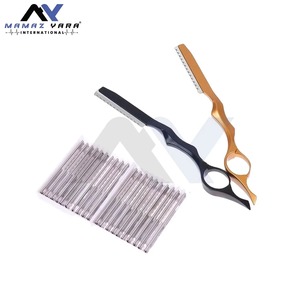 Navaja de Peluquería Profesional de Acero Inoxidable de Alta Calidad, Cuchilla Única de Precisión, Herramienta Duradera y Personalizable para Salón - Product Image 6