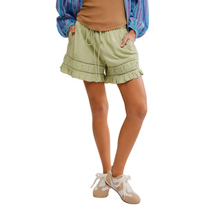 กางเกงขาสั้นผู้หญิงแบบมีระบายชายเอวผูกเชือก สีเขียวอ่อน สไตล์ลำลองสำหรับฤดูร้อน ระบายอากาศได้ดี แต่งลายตาไก่ ผ้าคอตตอนผสม - Product Image 4
