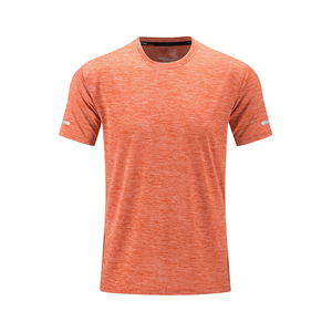 เสื้อยืดแขนสั้นคอกลมสีเทาเข้มสำหรับผู้ชาย แห้งเร็ว ผ้าถัก ทรงปกติ สีพื้น สไตล์ลำลอง โพลีเอสเตอร์ 100% - Product Image 5