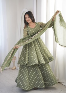 Women Ethnic Wear Heavy Crunchy Silk Jacquard Butti Kurti With Palazzo And Lace Border Dupatta Set Ready To Wear Festive Outfit - Product Image 2