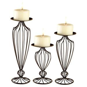 Porte-bougie en métal, nouveau design, finition dorée, décor élégant, finition antique, support à bougie pour l'éclairage - Product Image 1