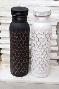 ขวดน้ำทองแดงพรีเมียมพร้อมฝาปิดลายหกเหลี่ยม ขวดน้ำทองแดงแท้ทำมือแบบอายุรเวท ขวดน้ำดื่มพร้อมโลโก้สั่งทำ ของขวัญนำกลับมาใช้ใหม่ได้ - Product Image 4