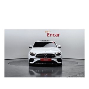 <span class=keywords><strong>Mercedes</strong></span>-Benz <span class=keywords><strong>E220d</strong></span> 4MATIC <span class=keywords><strong>AMG</strong></span> Line Diesel berline 2023 avec sièges en cuir et caméra de recul - Product Image 3
