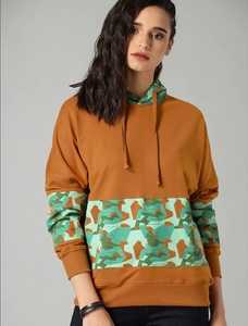 Sudadera con Capucha para Mujer, Diseño Color Block con Estampado de Camuflaje, Manga Larga, Corte Regular, Tejido de Algodón, Ropa Casual de Otoño - Product Image 4