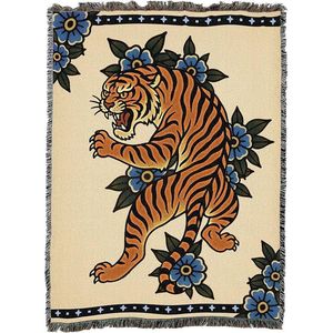 Coperta in Tessuto 50x60 Made in USA con Design Tatuaggio Heart Breaker, Realizzata in Cotone, Comoda ed Elegante - Product Image 1