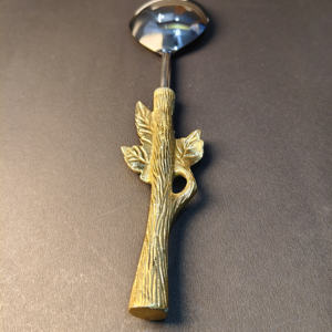 Cuchara para Sopa con Mango de Hoja de Otoño Dorada, Acero Inoxidable Pulido Espejo de Primera Calidad, Utensilio de Servicio Especializado para Catering de Alta Gama - Product Image 3