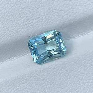 Aigue-marine bleue naturelle taille émeraude, pierre précieuse non montée 2,00 carats pour la fabrication de bijoux, bague, pendentif, vente en gros Zubeda Gems Rajasthan - Product Image 3