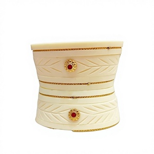 Fourniture d'usine en gros de bracelets à la mode ensemble de bracelets de taille personnalisée bracelets culturels de vente chaude uniquement pour les femmes - Product Image 1