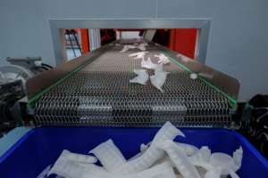 Máquina de Moldeo por Extrusión y Soplado para Bidones de HDPE, Producción de Botellas de Plástico de 1-20L - Product Image 5