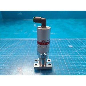 Fujikin 316L-P ชนิด n.c. 91539คู่มือไดอะแฟรมวาล์วที่ใช้เป็นชิ้นส่วนอุปกรณ์เซมิคอนดักเตอร์แบบดั้งเดิม - Product Image 3