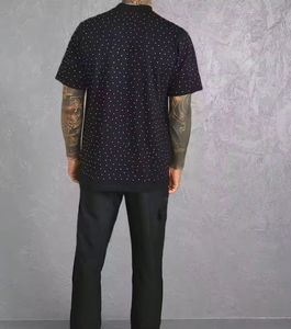 Camiseta de manga larga de algodón de doble capa para hombre, personalizada, de alto gramaje, lavada, con efecto desgastado, patchwork, bordado y pedrería, de corte holgado - Product Image 4