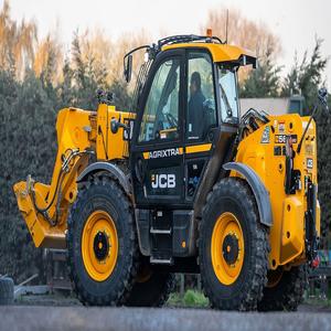 Chariot élévateur télescopique diesel puissant 560 80, portée de 8,1 m, capacité de charge de 2500 kg pour les projets de construction et industriels - Product Image 4