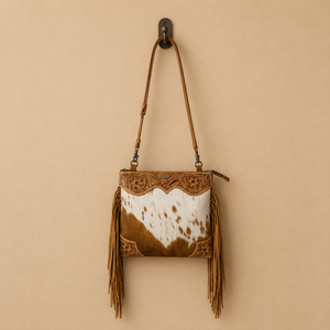 Sac à bandoulière en cuir véritable de vachette à poils, style western, avec franges, pour femme |   Sac à bandoulière en cuir artisanal travaillé à la main, style bohème - Product Image 1