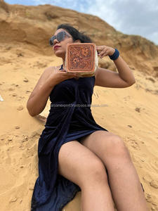 Nouveau Style occidental fabriqué à la main usiné cheveux sur peau fourrure cuir boîte à bijoux sculpté à la main voyage bijoux essentiels stockage minimal - Product Image 3