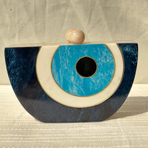 Bolso de Mano de Resina Azul Hecho a Mano con Diseño Geométrico Incrustado, Marco Dorado, Bolso de Lujo para Fiesta Nocturna - Product Image 1