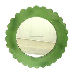 Espejo de Pared Redondo Moderno con Borde Festoneado, Espejo de Vanidad Colgante para Sala de Estar, Dormitorio, Baño, Decoración de Pared con Marco Artístico Hecho a Mano - Product Image 1