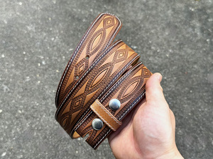 Ceinture Western en Cuir Pleine Fleur Robuste Ornée de Perles et Motifs Floraux, en Cuir de Vachette Premium, Designs Perlés Personnalisés, Ceintures de Luxe - Product Image 4
