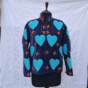 Vestes en velours brodées à la main avec un design Suzani, manches longues, style Nehru, ouverture sur le devant, vêtements décontractés bohèmes pour femmes - Product Image 1