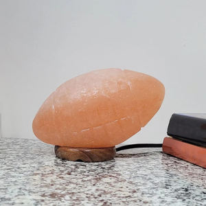 Lámpara de Sal del Himalaya al por Mayor, Tallada a Mano, de Cristal Rosa, en Forma de Balón de Fútbol, de Pakistán, Luz de Mesa, Artesanía Natural - Product Image 4